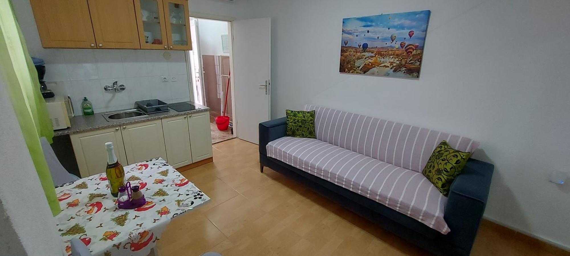 Ema & Sea Apartment'S With Free Private Parking Pula Exterior photo