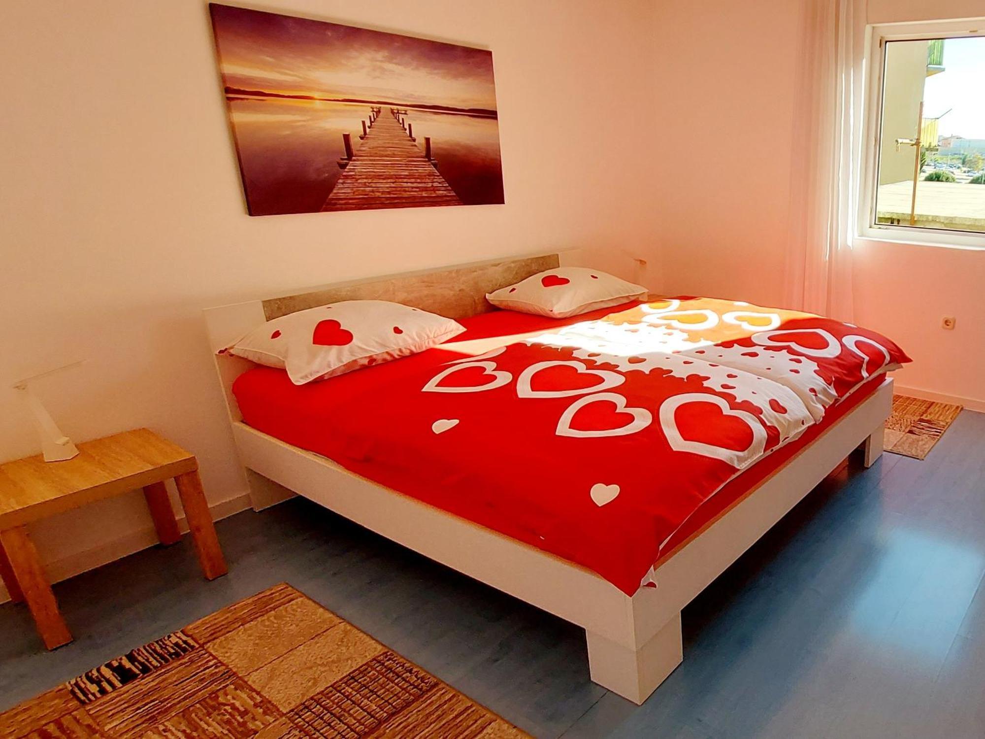Ema & Sea Apartment'S With Free Private Parking Pula Exterior photo