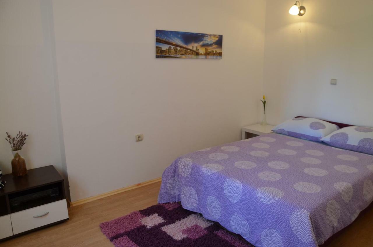 Ema & Sea Apartment'S With Free Private Parking Pula Exterior photo